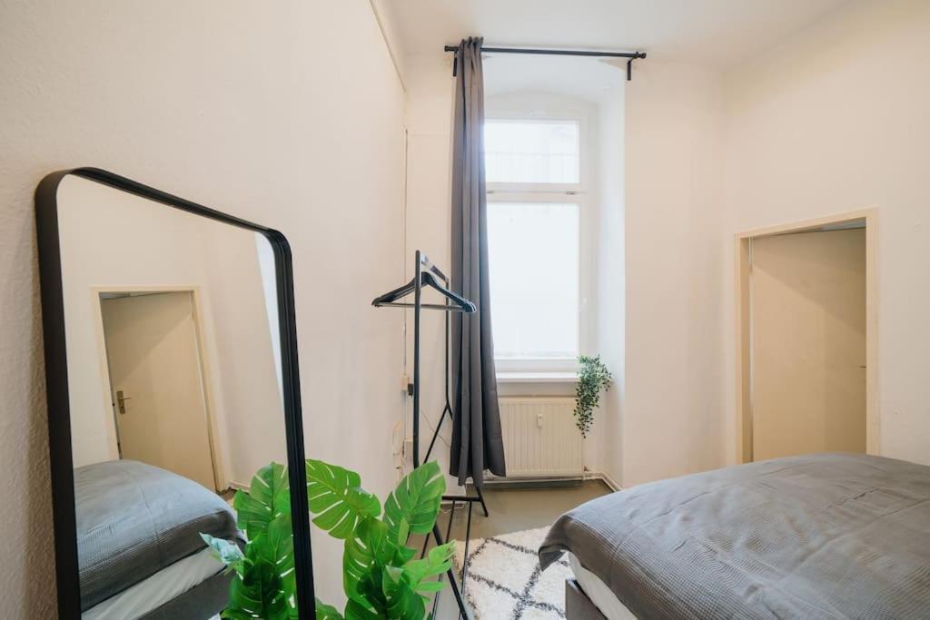 New 130M², Lounge Room, Im Herzen Berlins Berlim Exterior foto