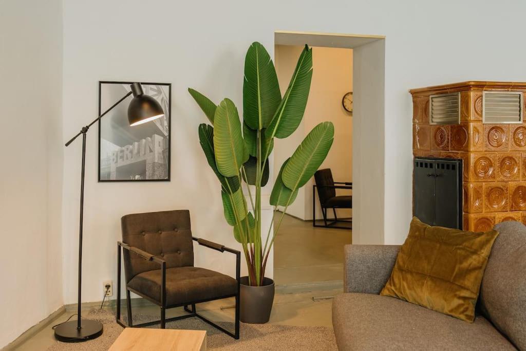 New 130M², Lounge Room, Im Herzen Berlins Berlim Exterior foto